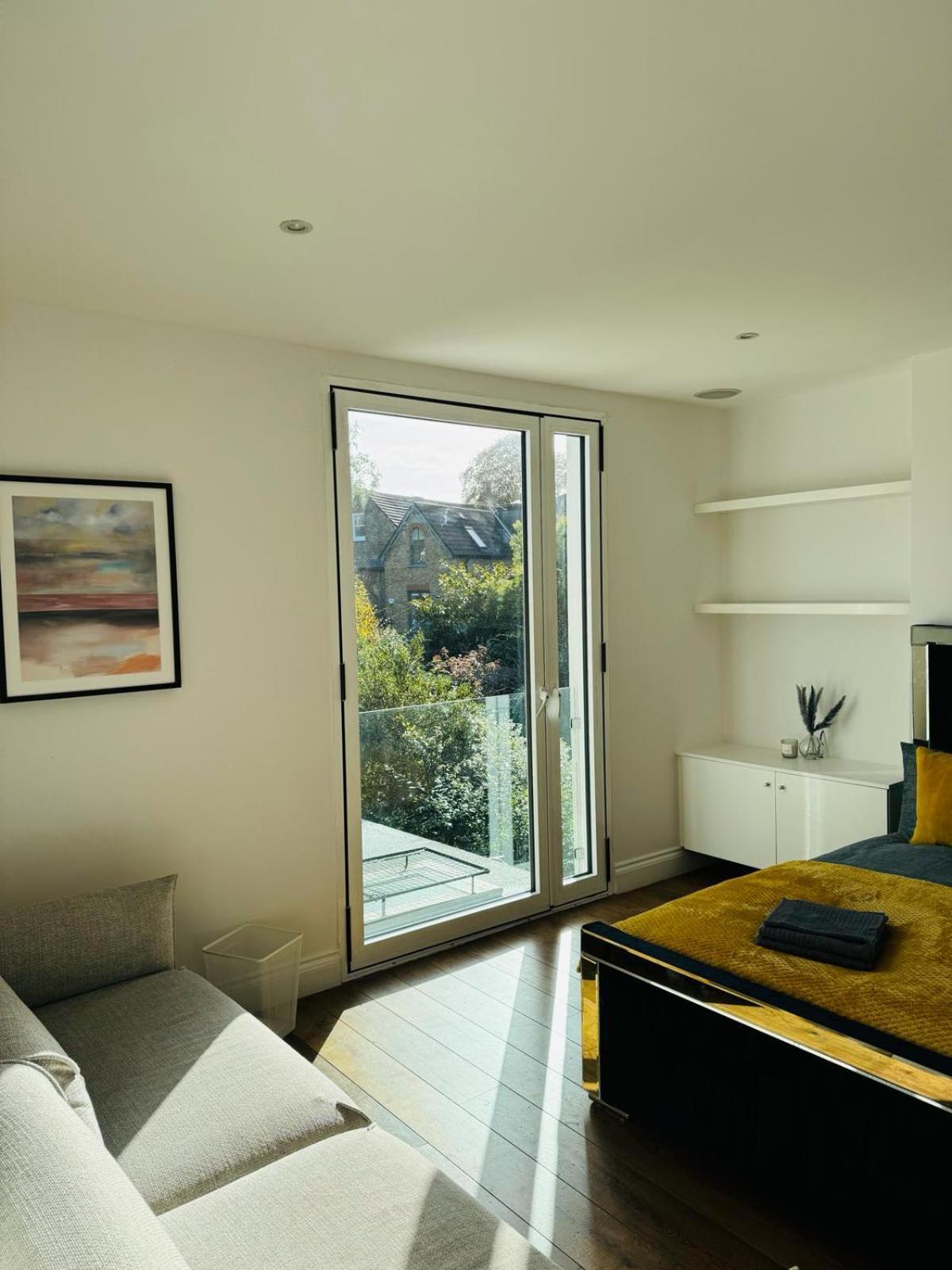 ロンドンStunning Flat In Chiswickアパートメント エクステリア 写真
