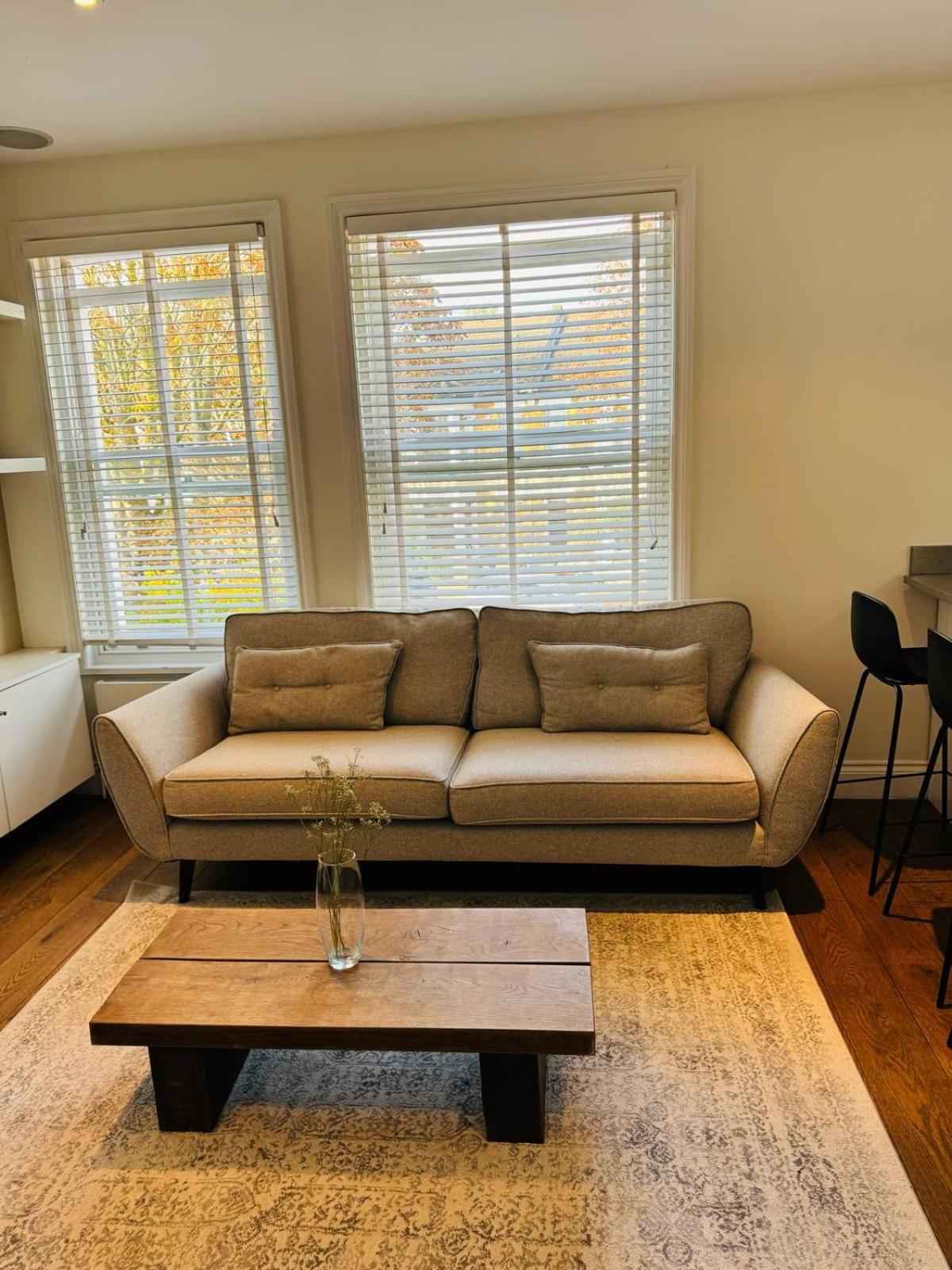ロンドンStunning Flat In Chiswickアパートメント エクステリア 写真